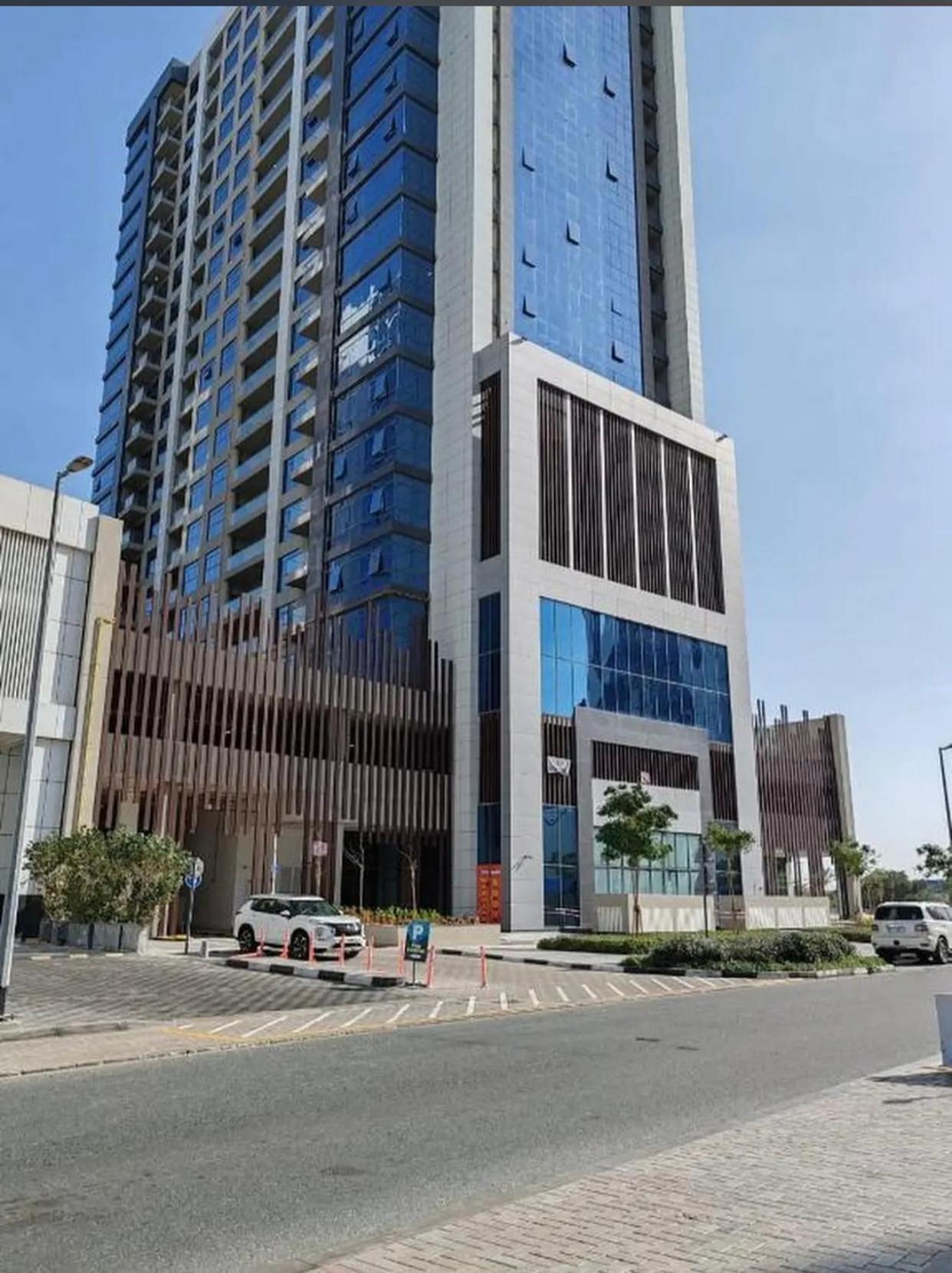 Urban Nest Hostel Burj Khalifa View Dubai Exterior photo
